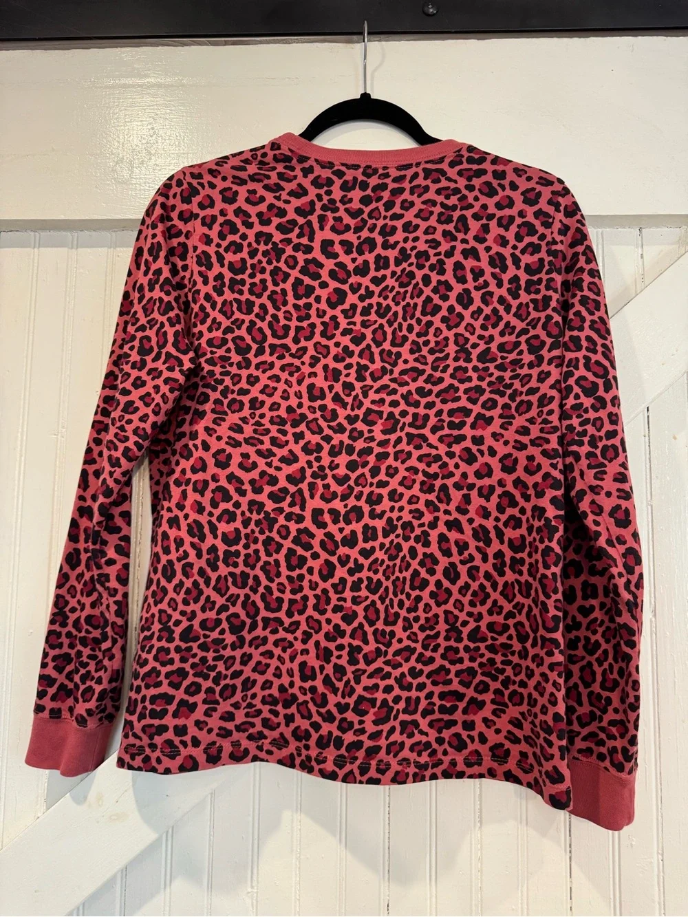 Nike Leopard Print Long Sleeve Tee | Pink & Black | Size Medium